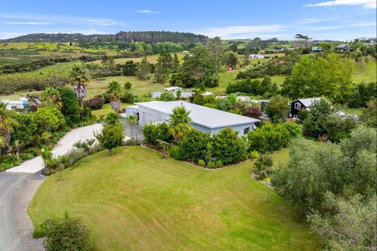 Photo of property in 50 Atkin Road, Mangawhai, Kaiwaka, 0573