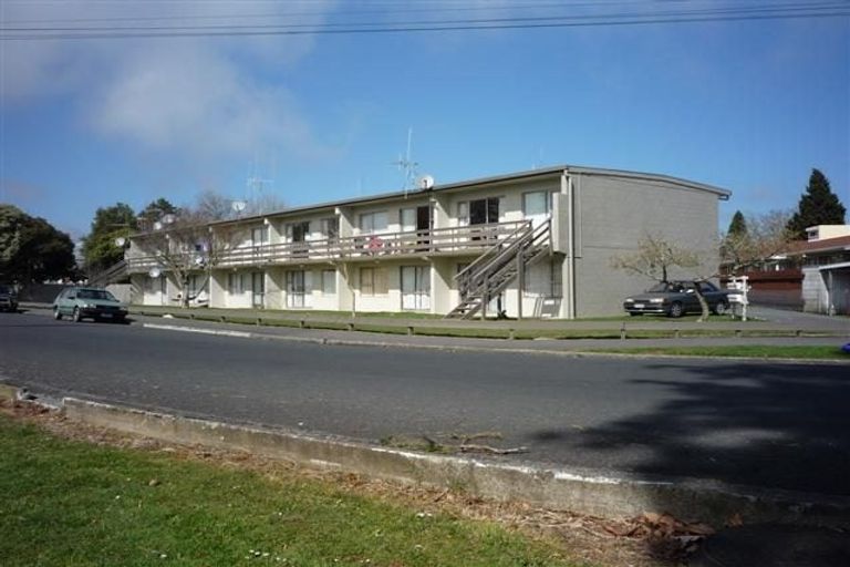 Photo of property in 236 Old Farm Road, Hamilton East, Hamilton, 3216