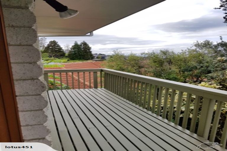 Photo of property in 13 Malters Place, Browns Bay, Auckland, 0630