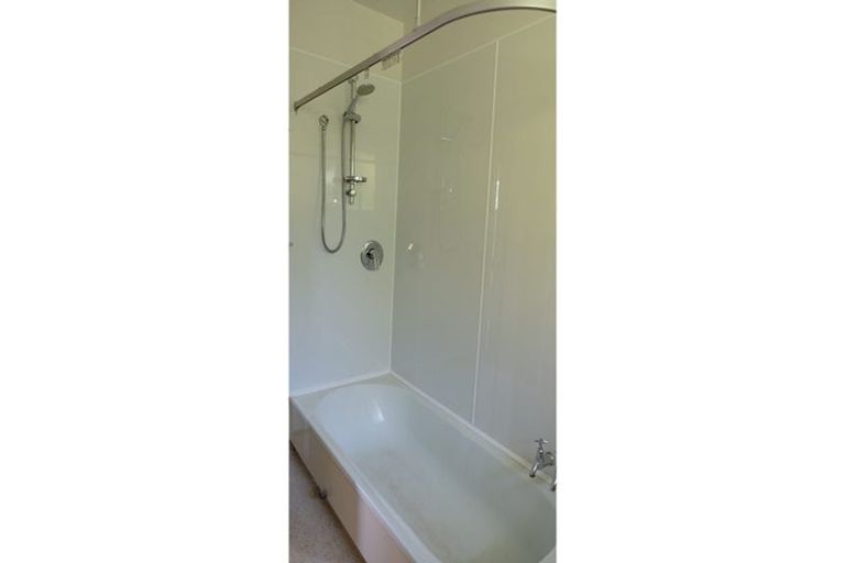 Photo of property in 2/38 Trent Street, Linwood, Christchurch, 8011