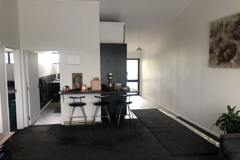 Photo of property in 11/98 Burns Street, Leamington, Cambridge, 3432