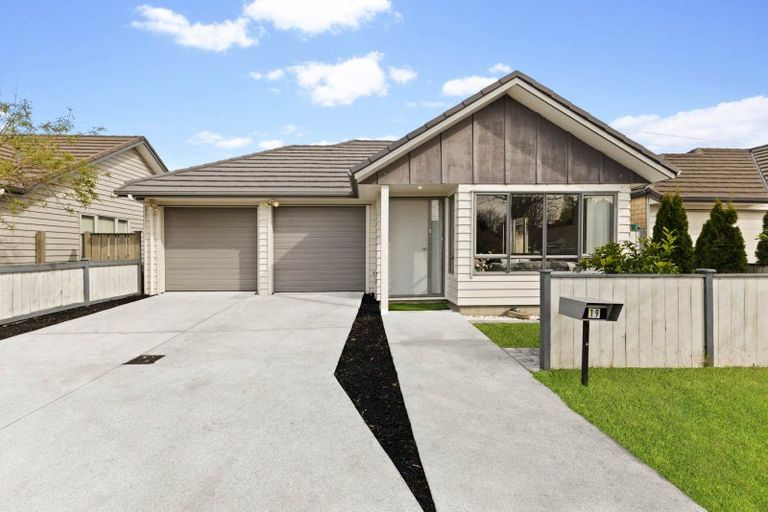 Photo of property in 19 Kotuku Crescent, Takanini, 2112