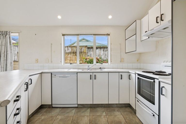 Photo of property in 3 Molyneux Place, Welcome Bay, Tauranga, 3112