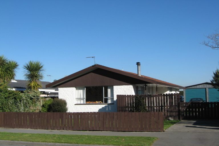 Photo of property in 243 Hendersons Road, Hoon Hay, Christchurch, 8025