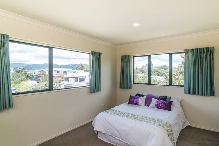 Photo of property in 49 Seaview Road, Paraparaumu Beach, Paraparaumu, 5032