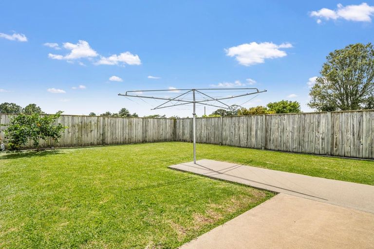 Photo of property in 21 Matipo Place, Edgecumbe, 3120