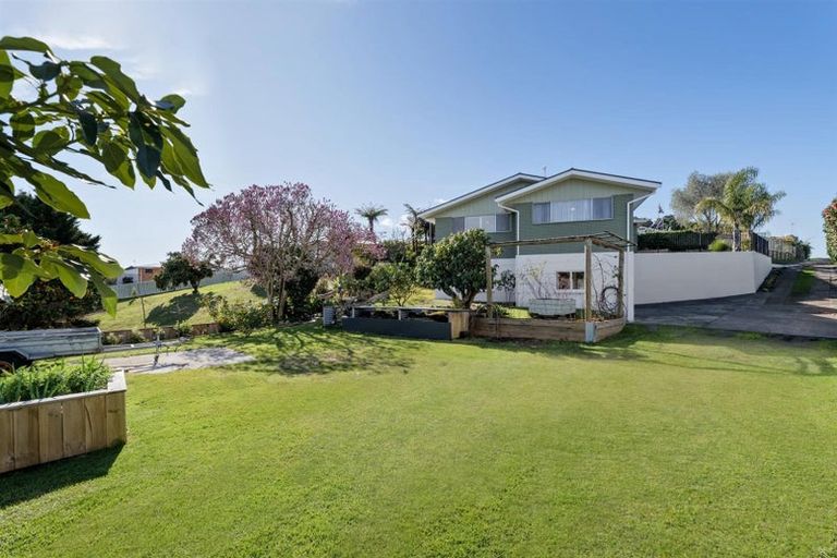 Photo of property in 35 Boucher Avenue, Te Puke, 3119