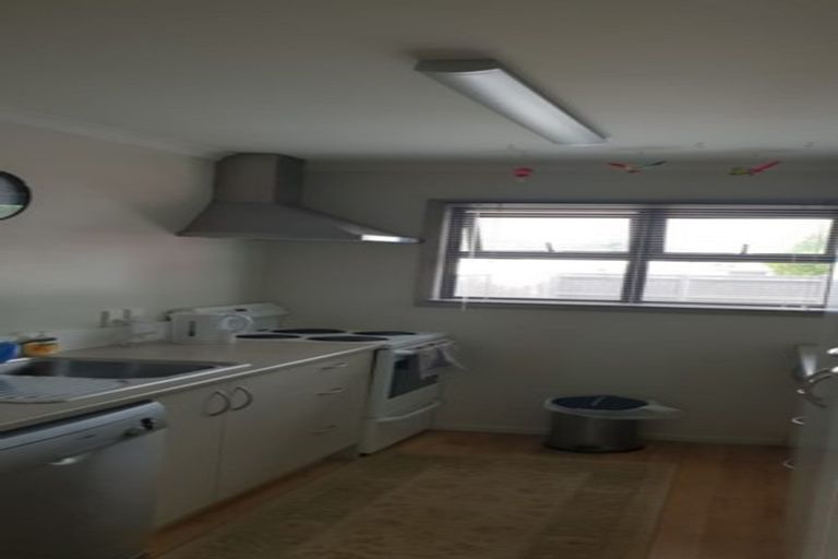 Photo of property in 47 Grove Road, Papakura, 2110