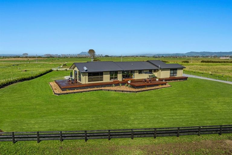 Photo of property in 1164 Thornton Road, Matata, Whakatane, 3194