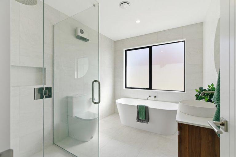 Photo of property in 15 Frank Ernest Crescent, Prebbleton, 7604