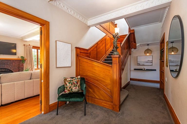 Photo of property in 10 Saint Johns Avenue, Palmerston North, 4414