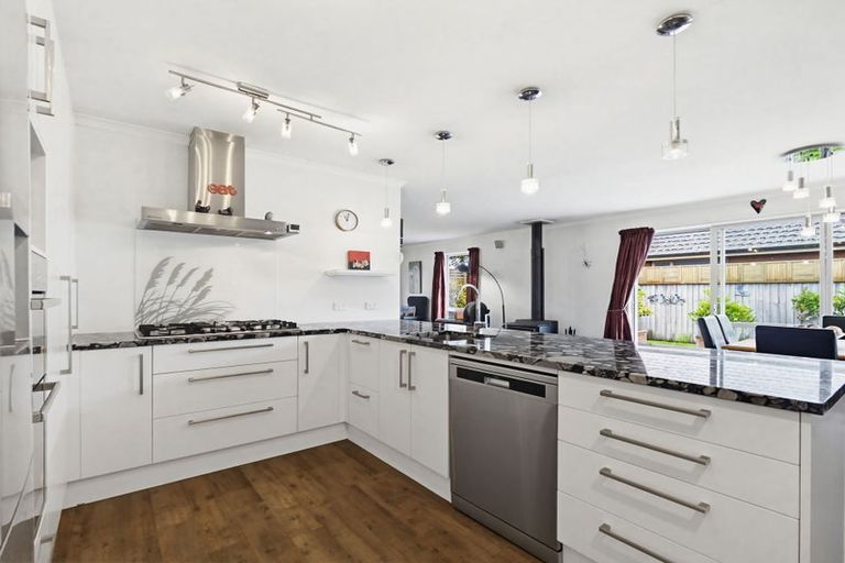 Photo of property in 29 Bridge Street, Southbridge, 7602