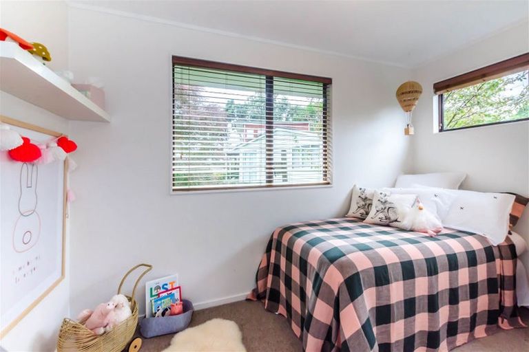 Photo of property in 39 Waimea Road, Waikanae Beach, Waikanae, 5036