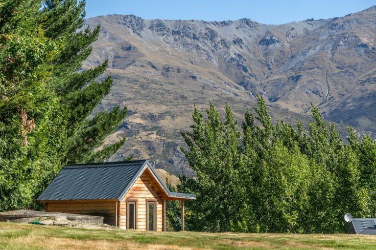 Photo of property in 45 Arrow Junction Road, Arrow Junction, Queenstown, 9371