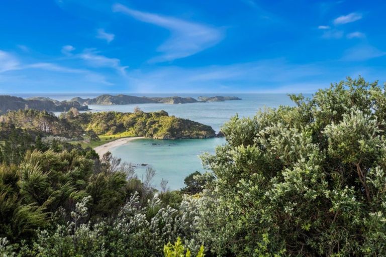 Photo of property in 1692f Wainui Road, Kaeo, 0478