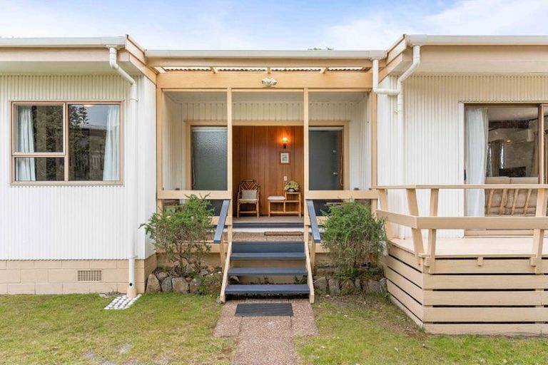 Photo of property in 419 Linton Crescent, Whangamata, 3620