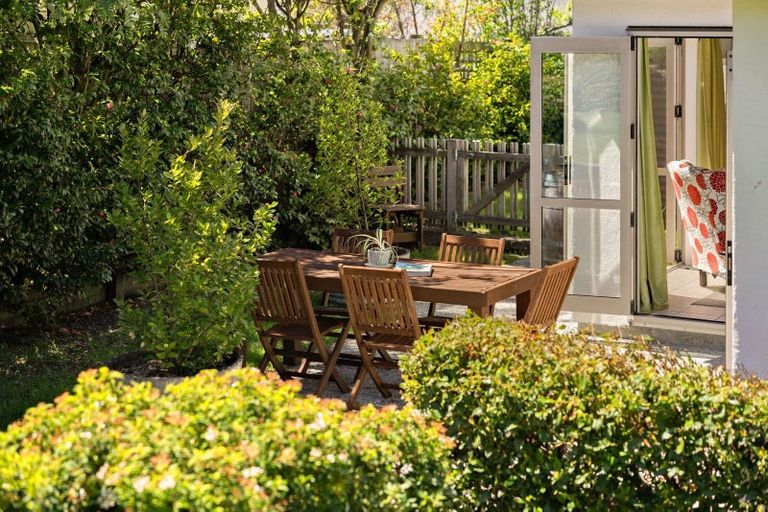 Photo of property in 12 Alexander Place, Arrowtown, 9302