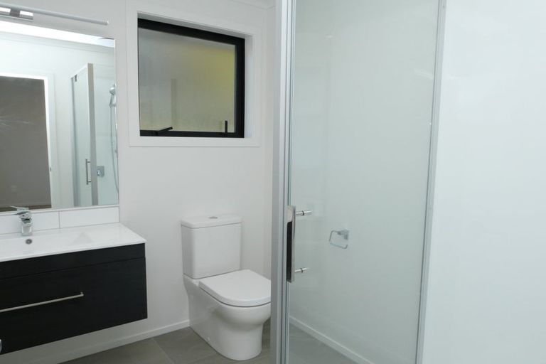 Photo of property in 13 Rongomau Lane, Raumati South, Paraparaumu, 5032