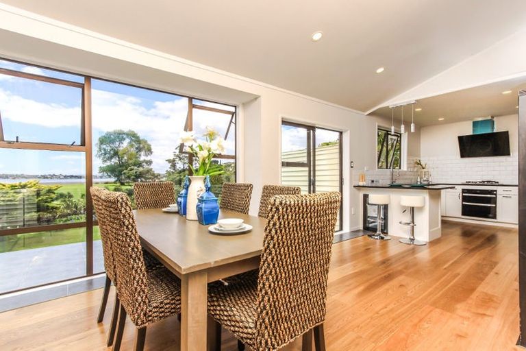 Photo of property in 24 Roberta Avenue, Glendowie, Auckland, 1071