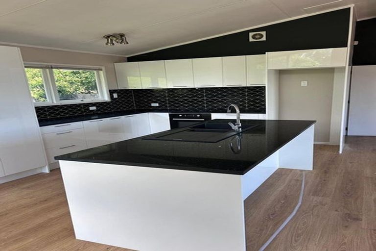 Photo of property in 26 George Street, Waiuku, 2123