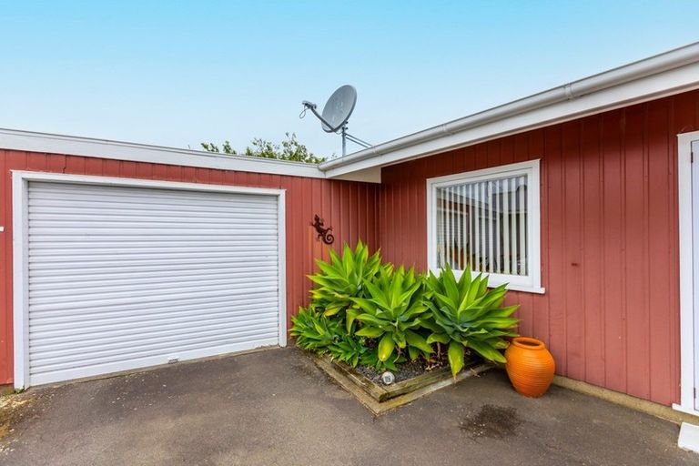 Photo of property in 3/14 Norwich Crescent, Tamatea, Napier, 4112