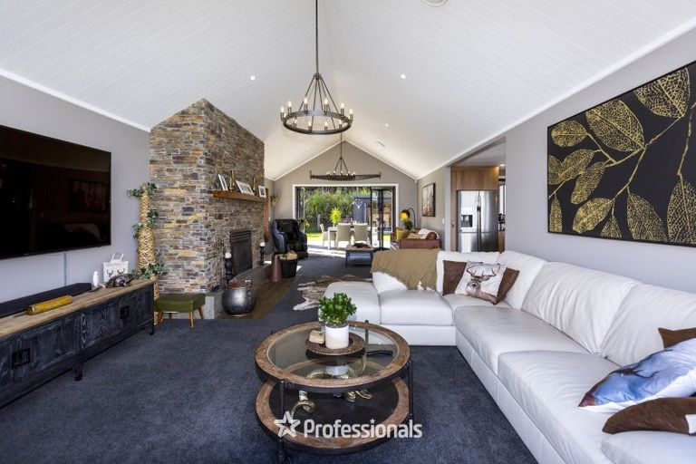 Photo of property in 263 Fairview Drive, Akatarawa, Upper Hutt, 5372