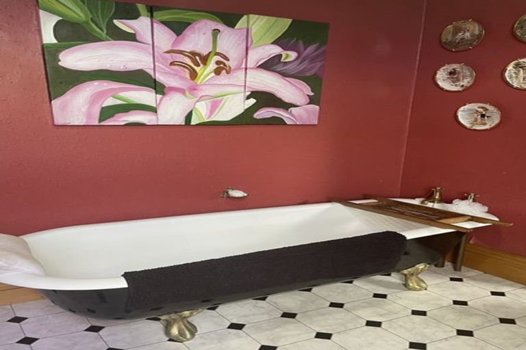 Photo of property in 24 Lytton Street, Feilding, 4702