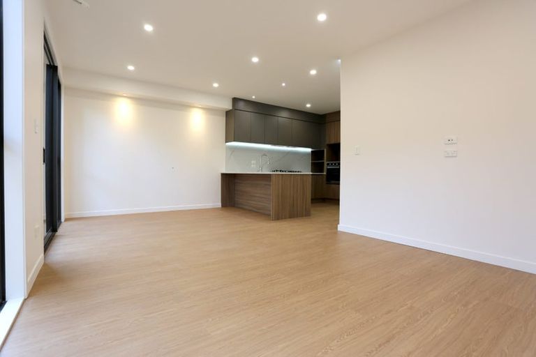 Photo of property in 13b King Richard Place, Browns Bay, Auckland, 0630