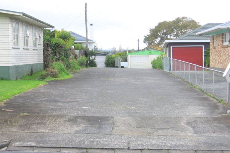 Photo of property in 28 Rogers Road, Manurewa, Auckland, 2102