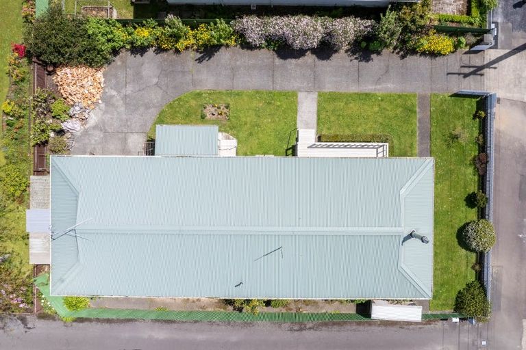 Photo of property in 13 Victoria Avenue, Dannevirke, 4930