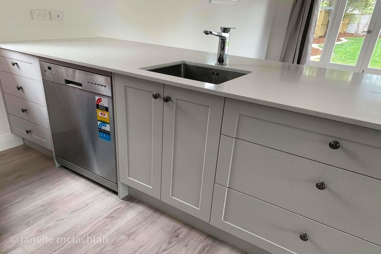 Photo of property in 115 Petrie Street, Richmond, Christchurch, 8013