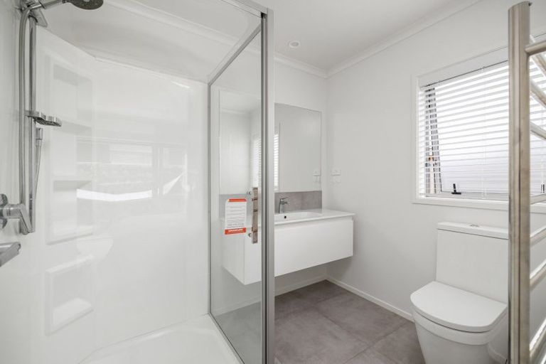 Photo of property in 117 Awataha Crescent, Pyes Pa, Tauranga, 3110