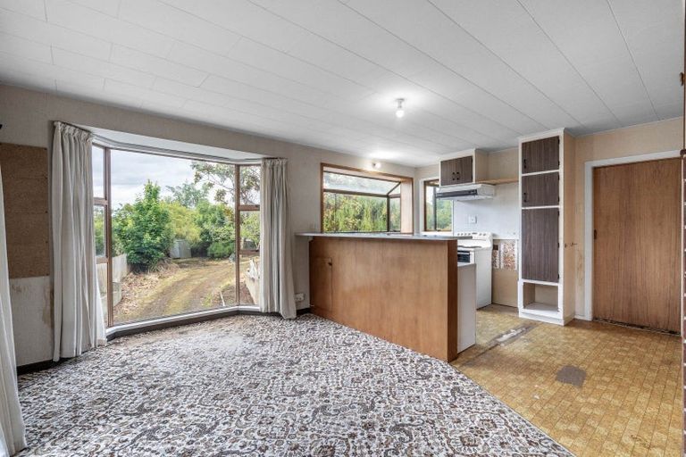 Photo of property in 3 Mcvicar Street, Tuatapere, 9620