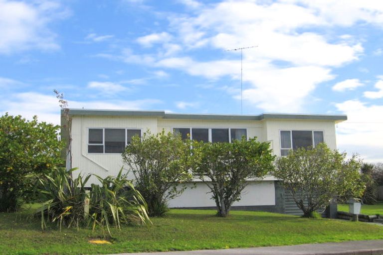 Photo of property in 7 Piccadilly Circus, Snells Beach, 0920