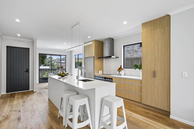 Photo of property in 22 Clark Road, Hobsonville, Auckland, 0616