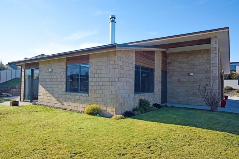 Photo of property in 16 Chandler Crescent, Clyde, 9330