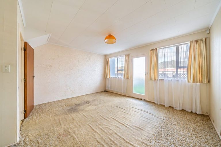 Photo of property in 7/100 Martin Street, Wallaceville, Upper Hutt, 5018