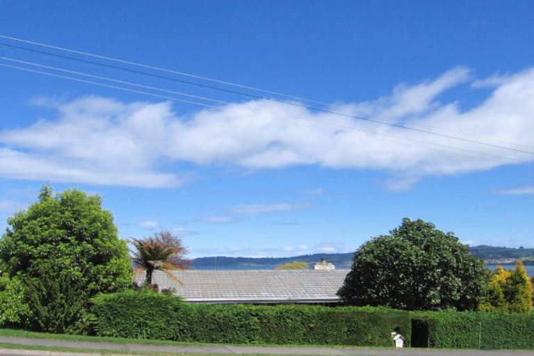Photo of property in 25 Rokino Road, Taupo, 3330