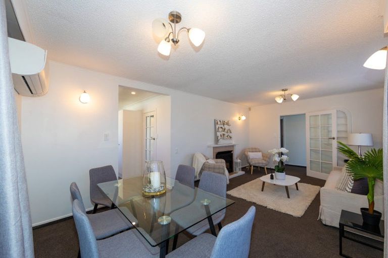 Photo of property in 39 Lipscombe Crescent, Havelock North, 4130