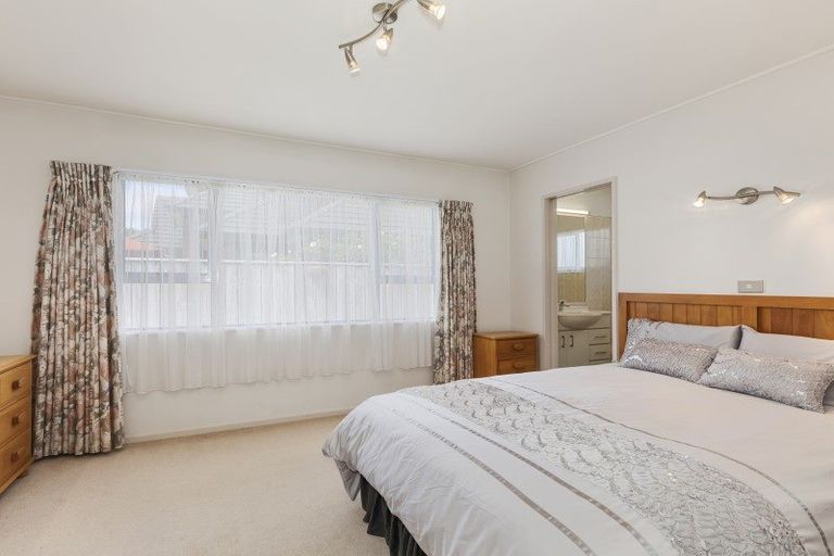 Photo of property in 1/94 Pretoria Street, Hutt Central, Lower Hutt, 5010