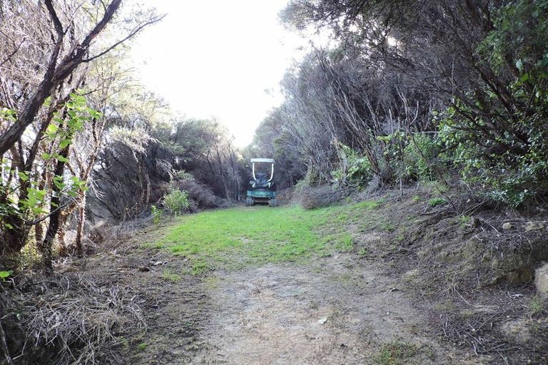 Photo of property in 10 Ngarimu Heights Row, Ngarimu Bay, Thames, 3575