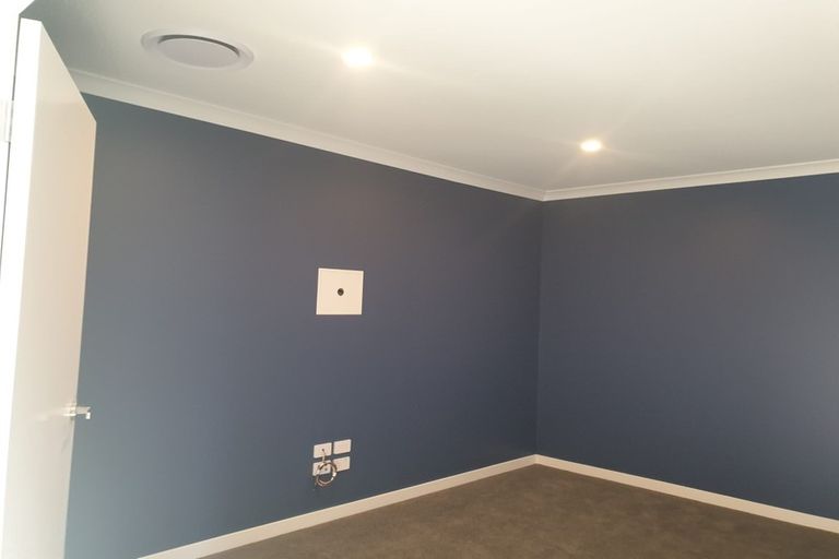 Photo of property in 42 Rose Leigh Drive, Cambridge, 3434