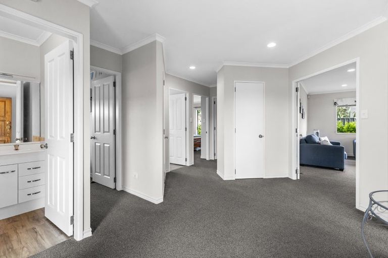 Photo of property in 19 Rosberg Place, Mount Maunganui, 3116