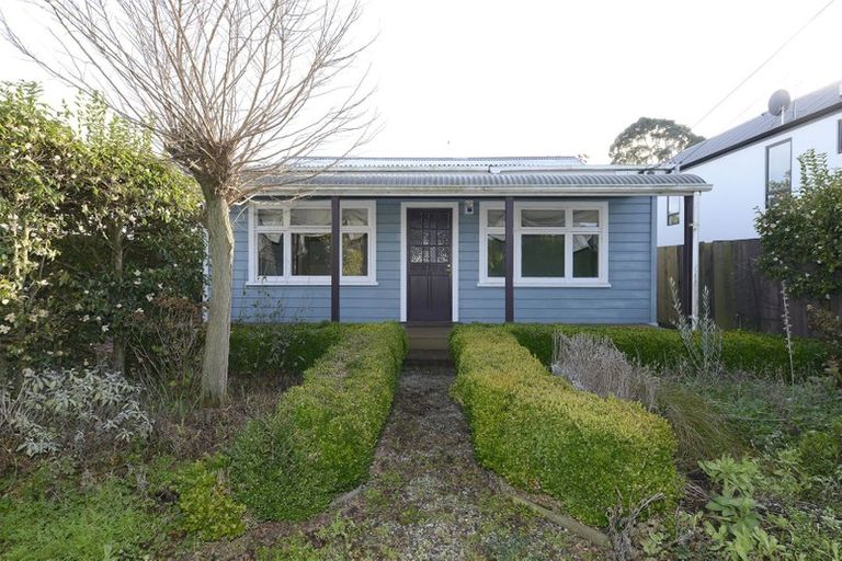 Photo of property in 27 Swanns Road, Richmond, Christchurch, 8013