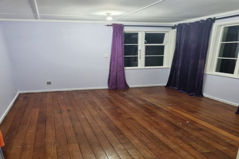 Photo of property in 28 Rata Street, Naenae, Lower Hutt, 5011