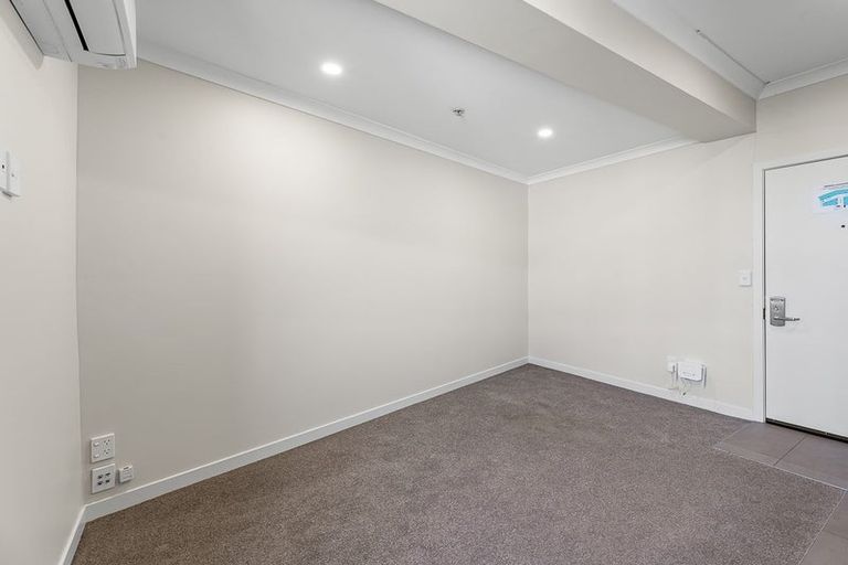 Photo of property in 6/5 Massey Avenue, Pukekohe, 2120