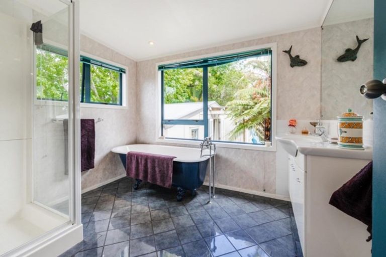 Photo of property in 347 Taylor Road, Helensville, Waimauku, 0882