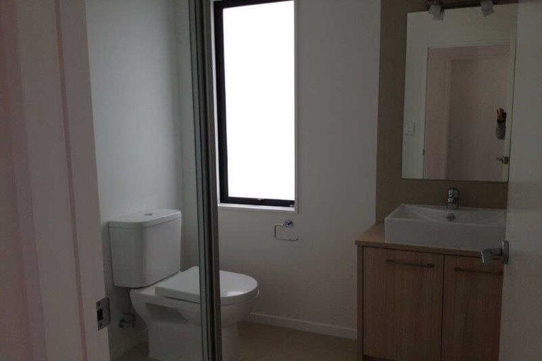 Photo of property in 7 Lane Cameron Place, Flat Bush, Auckland, 2019