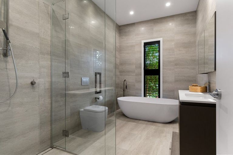 Photo of property in 15 Edgewater Place, Matapouri, Whangarei, 0173