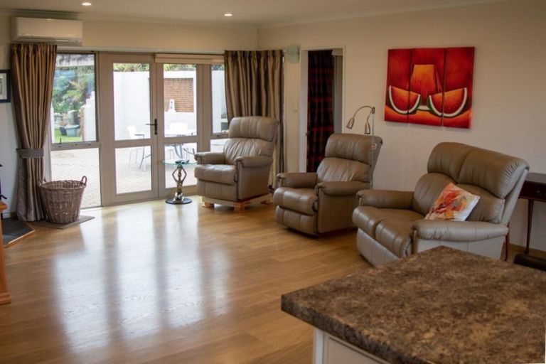 Photo of property in 15a Atkins Lane, Hamurana, Rotorua, 3097